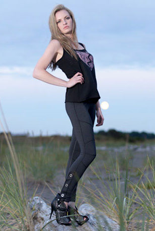 Contemporary Legging